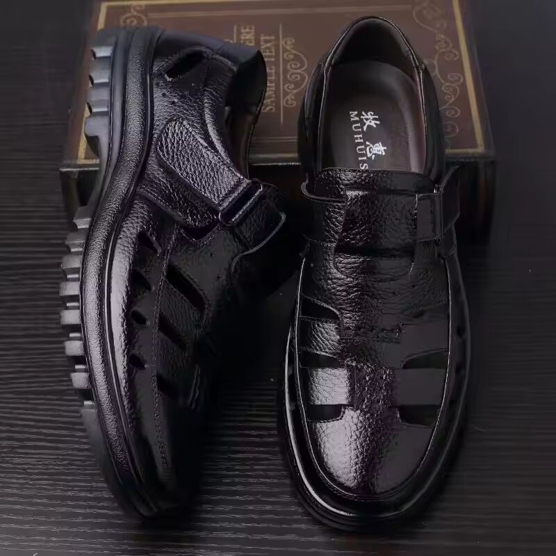 Luxury Men's Sandals Summer New Hollow Out Leather Shoes for Men Breathable Casual Shoes Fashion High Quality Men Sandalias 2024