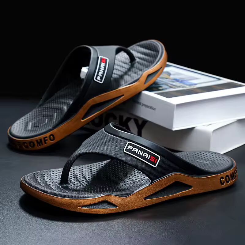 Summer Men's Casual Flip Flops Classic Flat Sandals Light Anti-slip Platform Slippers Outdoor Beach Leisure Sandal Shoes for Men